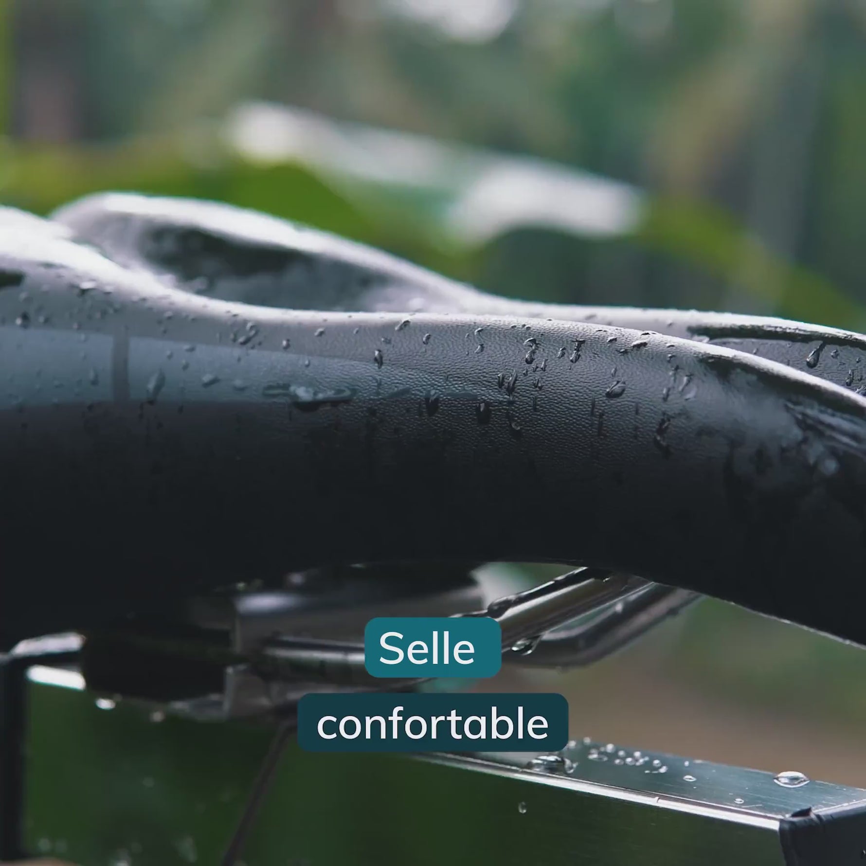 Vidéo présentant les avantages de l’aquabike Lovee en utilisation piscine